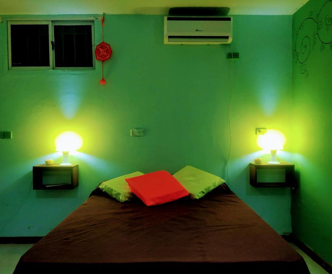 Complejo Aloha Hotel Puerto Pirámides Kültér fotó