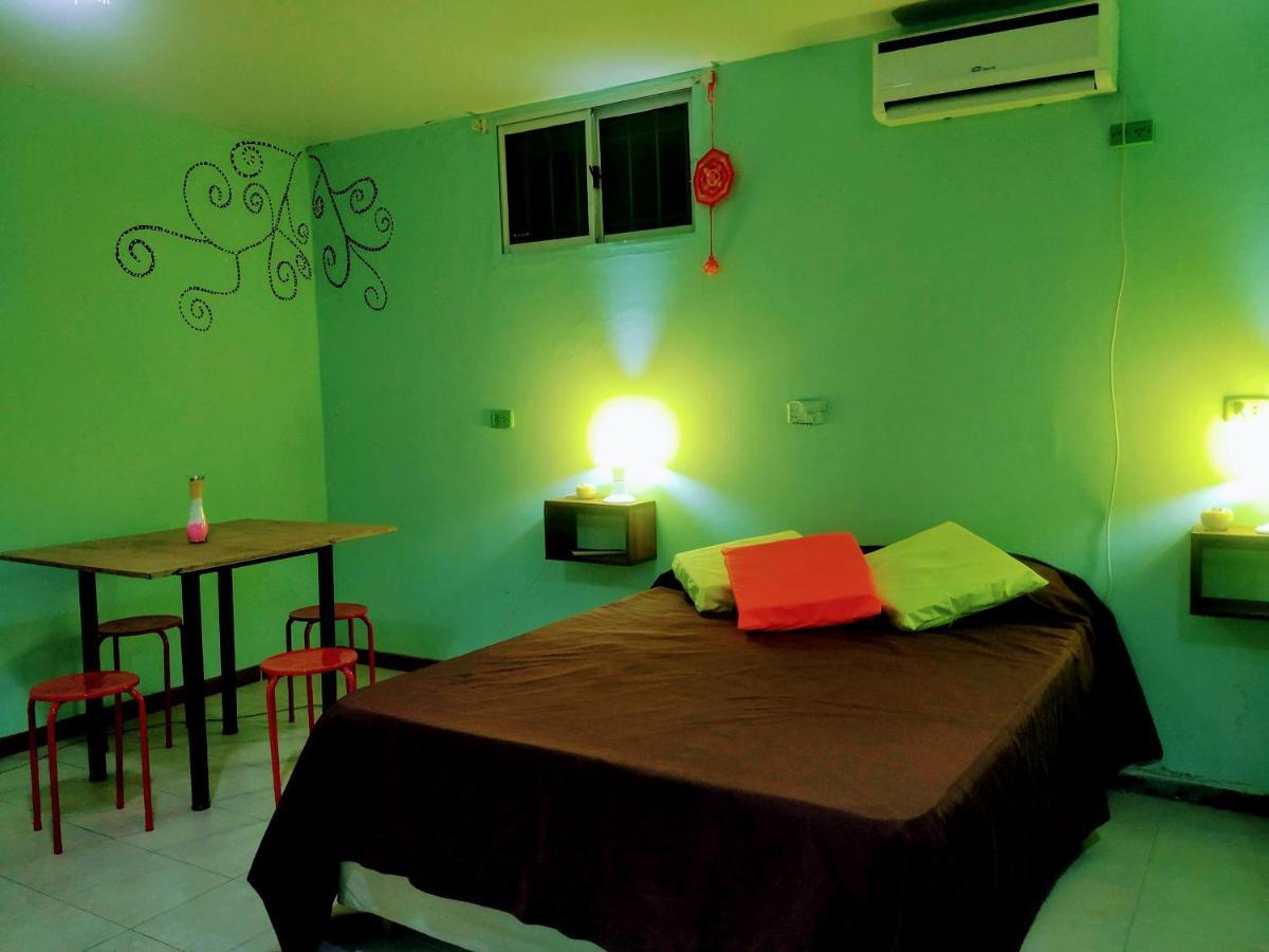 Complejo Aloha Hotel Puerto Pirámides Kültér fotó